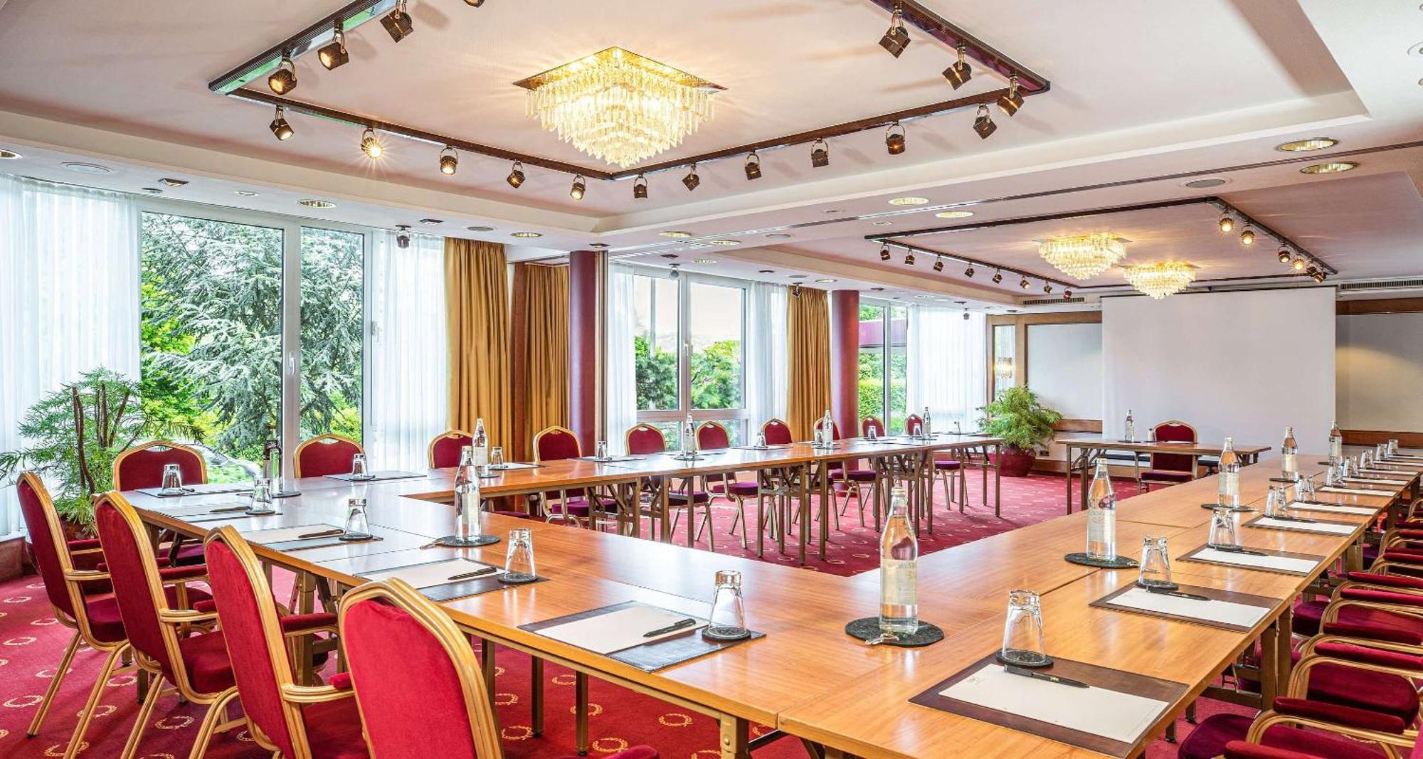 Best Western Victor'S Residenz-Hotel Rodenhof Саарбрюкен Екстериор снимка